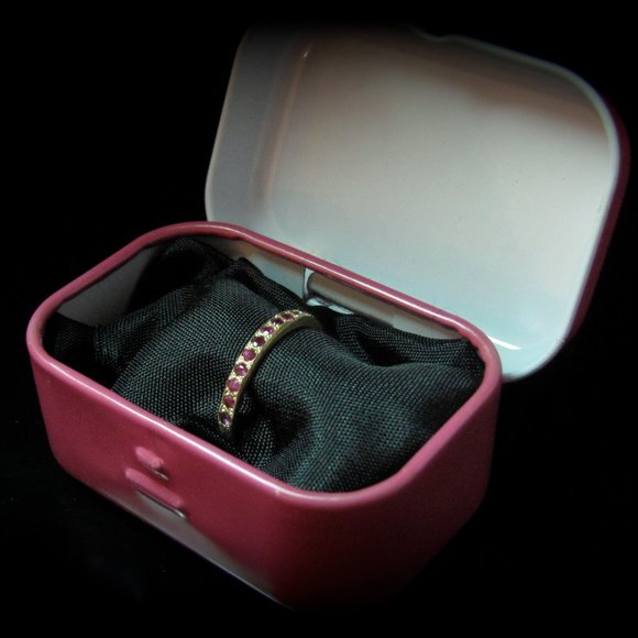 Ruby ring. 14K yellow gold ring set with 15 Ruby. - Picture 6 of 15